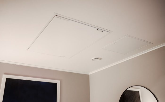 Flexit Nordic CL2 kompaktne rootorsoojustagastiga ventilatsiooniseade lakke paigaldatuna